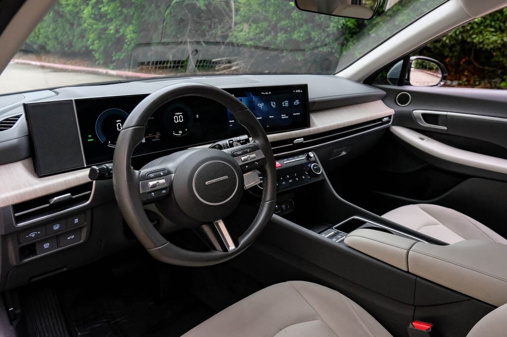 Used 2024 Hyundai Sonata Hybrid SEL Sedan