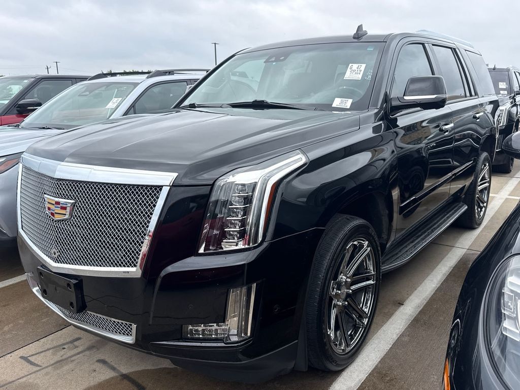 2019 Cadillac Escalade 2WD Luxury's photo