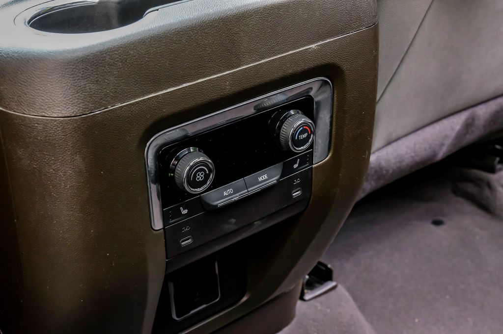 2025 Chevrolet Tahoe Z71 - Photo 42