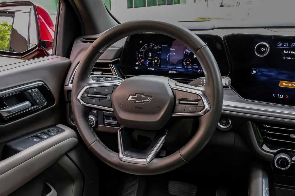 2025 Chevrolet Tahoe Z71 - Photo 17