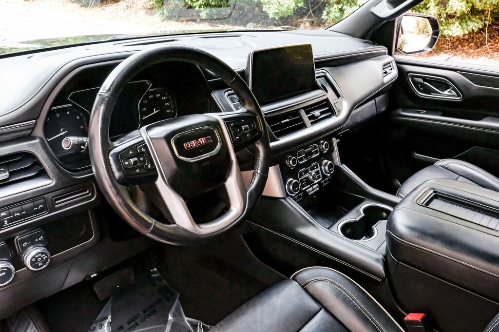 Used 2021 GMC Yukon XL SLT SUV
