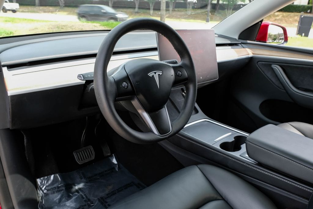 Used 2024 Tesla Model Y Long Range SUV