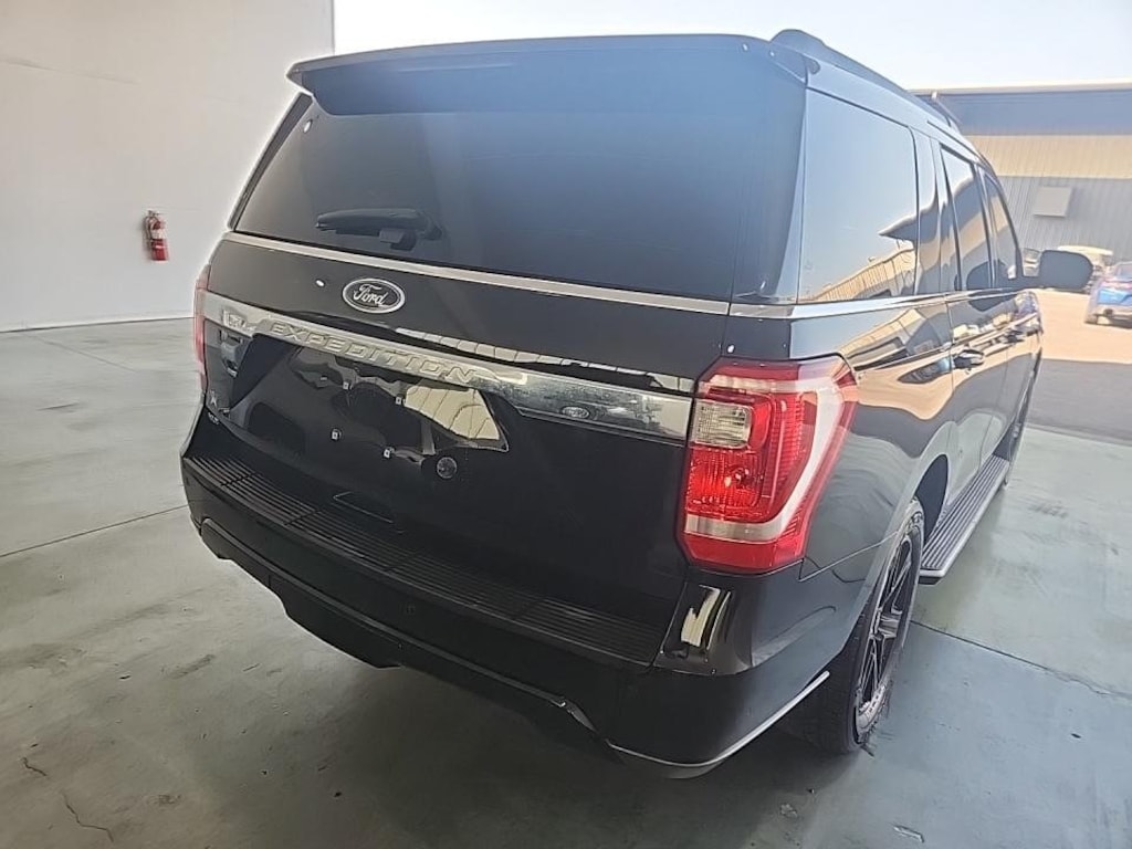 Used 2021 Ford Expedition XLT SUV