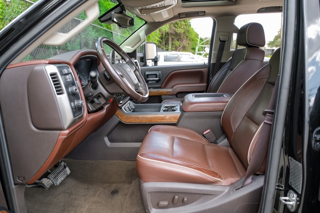 Used 2016 Chevrolet Silverado 3500HD High Country Truck