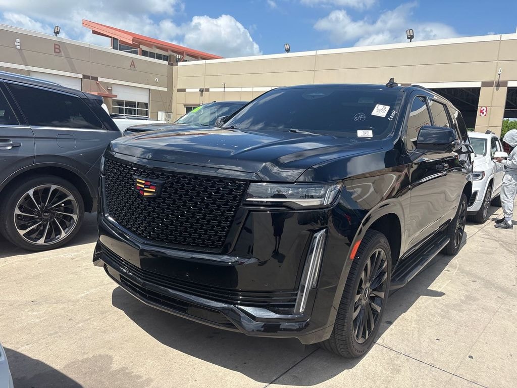 Used 2021 Cadillac Escalade Luxury SUV