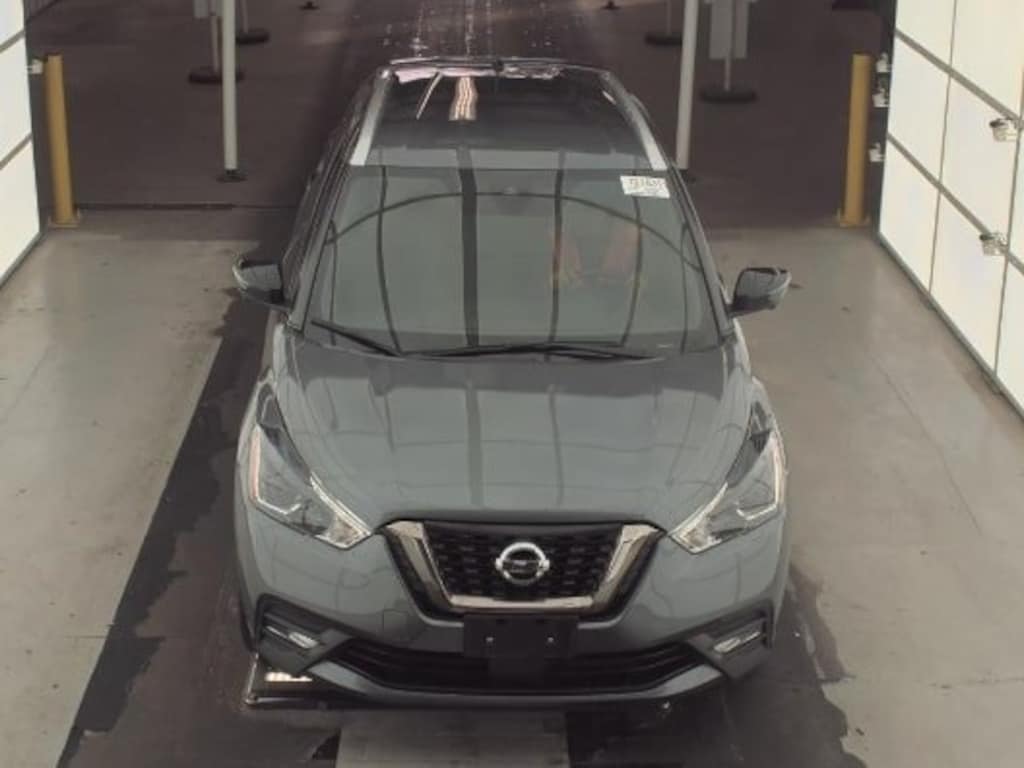 Used 2020 Nissan Kicks SR SUV