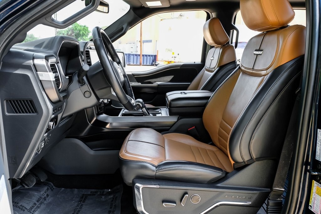 2023 Ford F-150 Platinum photo 3