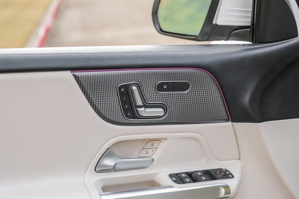 2022 Mercedes-Benz GLB Base - Photo 39