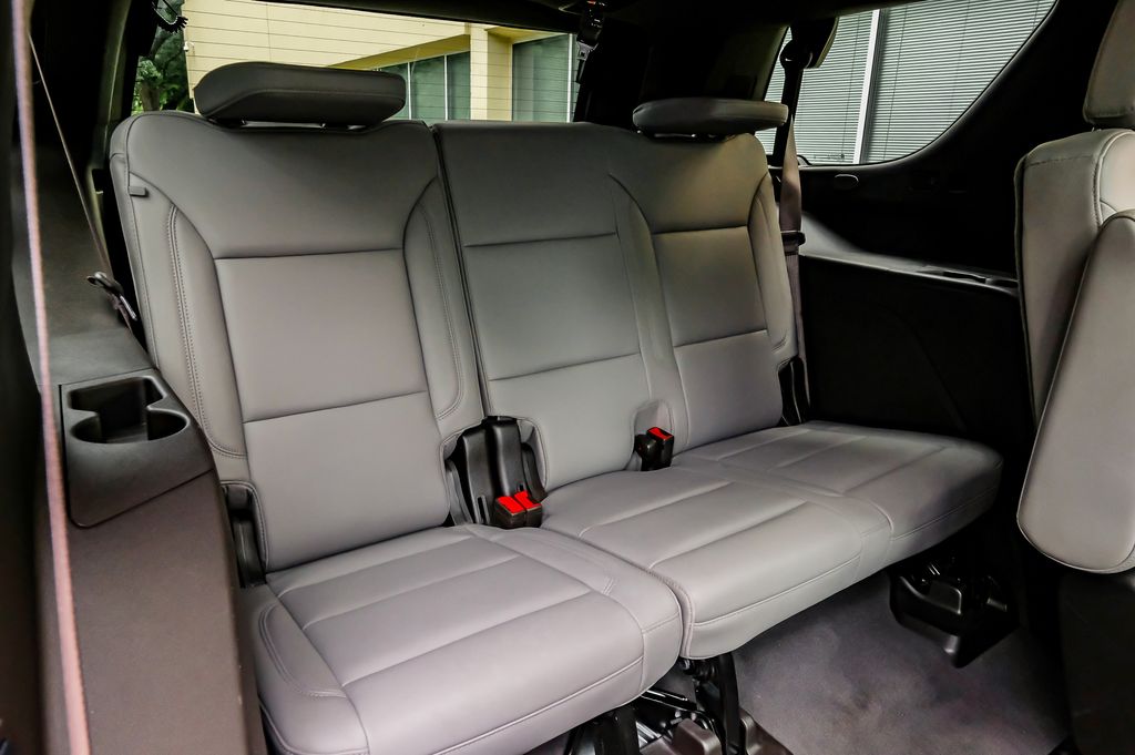 2025 Chevrolet Tahoe Z71 - Photo 45