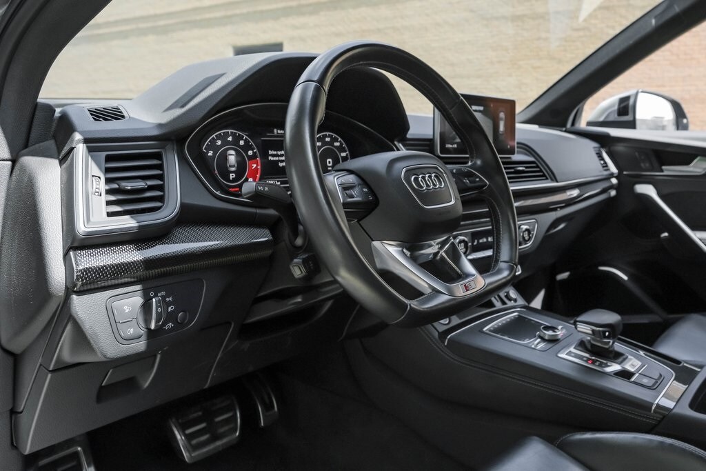 2020 Audi SQ5 Premium Plus photo 2