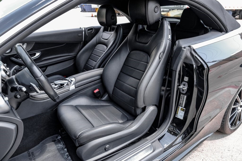 2022 Mercedes Benz C 300 AMG photo 3