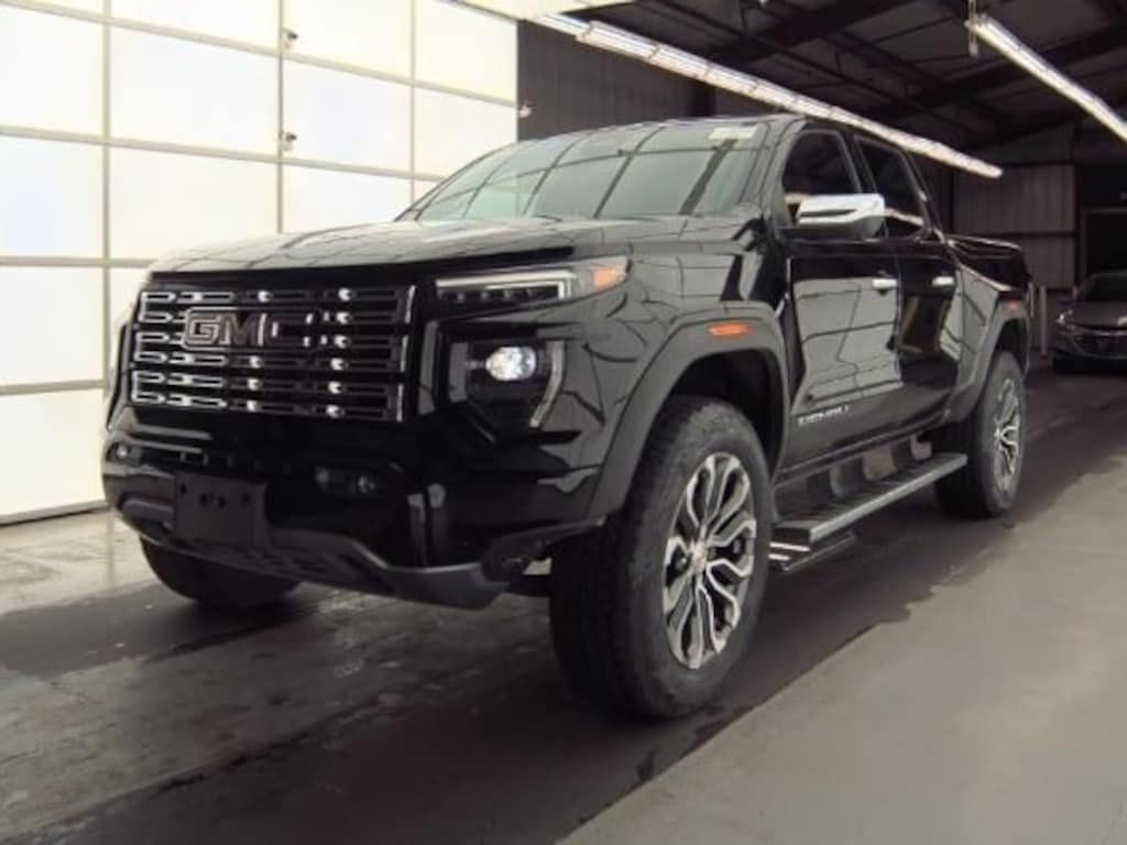 Used 2024 GMC Canyon Denali Truck