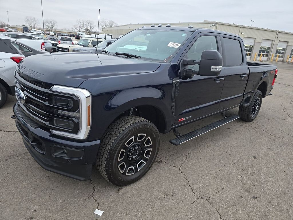 Used 2025 Ford F-350SD Platinum Truck