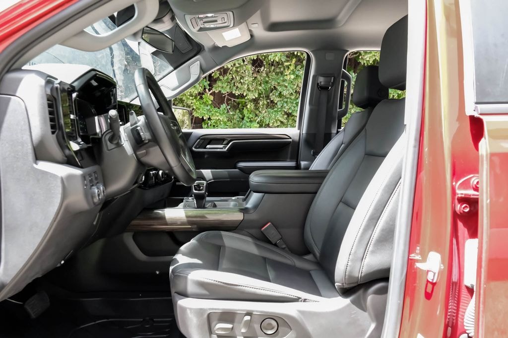 Used 2024 Chevrolet Silverado 1500 LT Trail Boss Truck