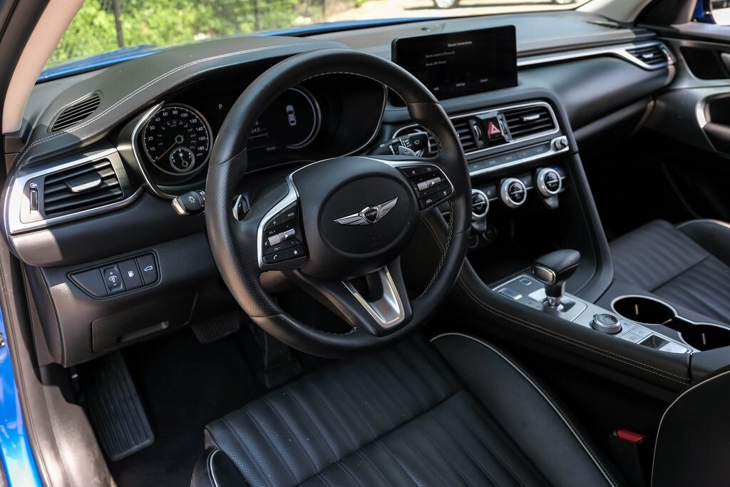 2023 Genesis G70 3.3T photo 2