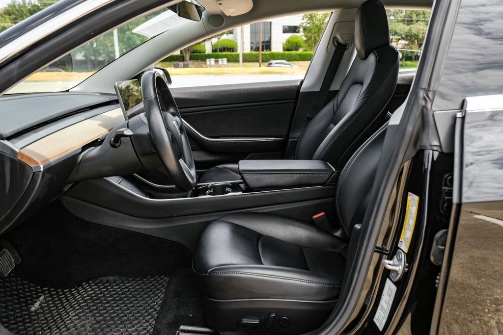 Used 2019 Tesla Model 3 Standard Range Plus Sedan