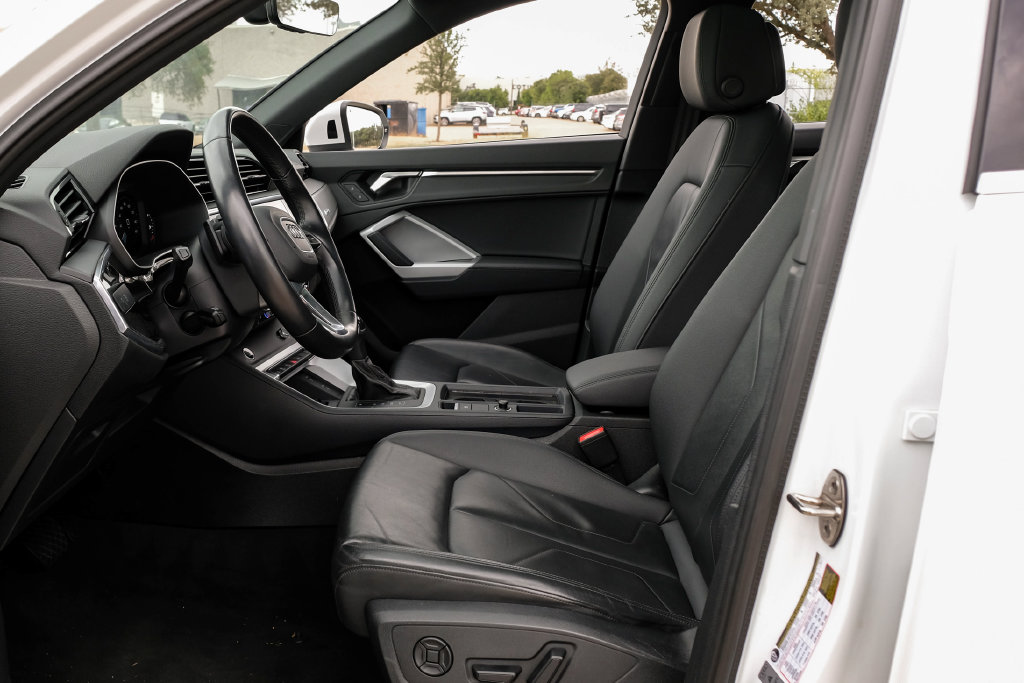 Used 2024 Audi Q3 Premium SUV