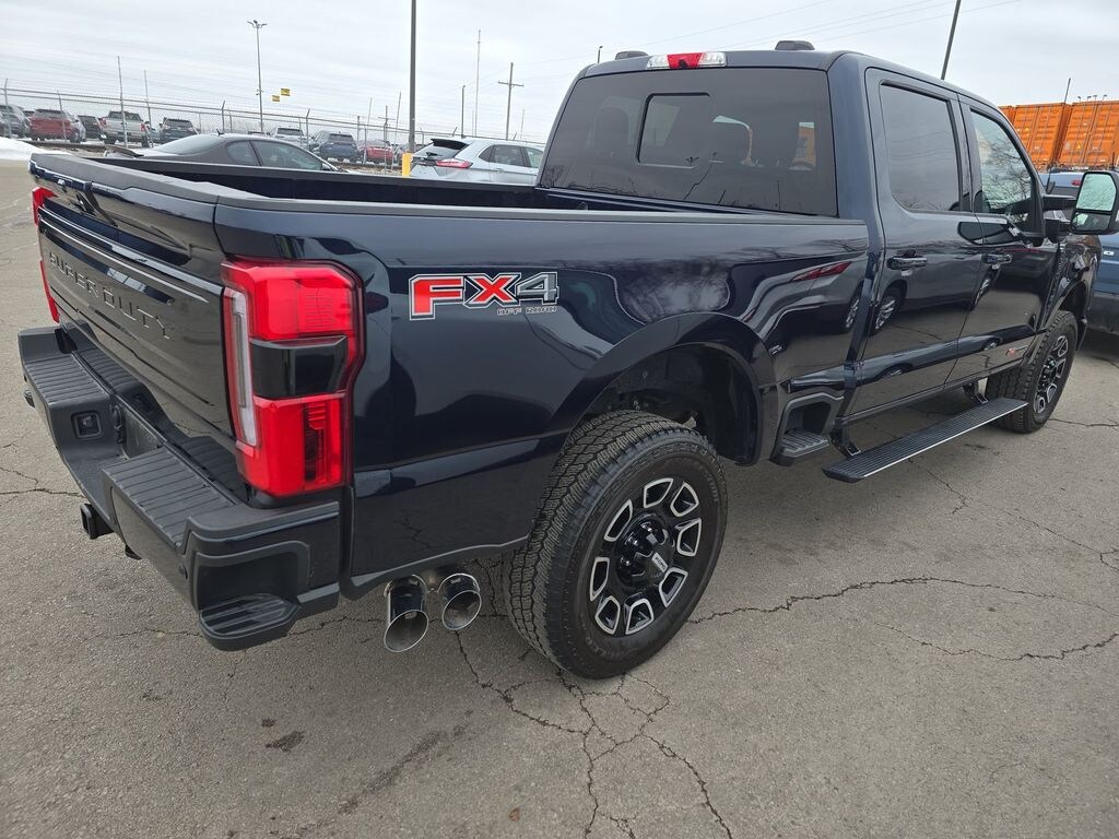 Used 2025 Ford F-350SD Platinum Truck