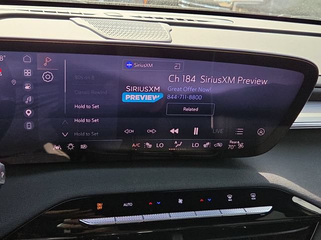 2025 Buick Enclave Preferred - Photo 14