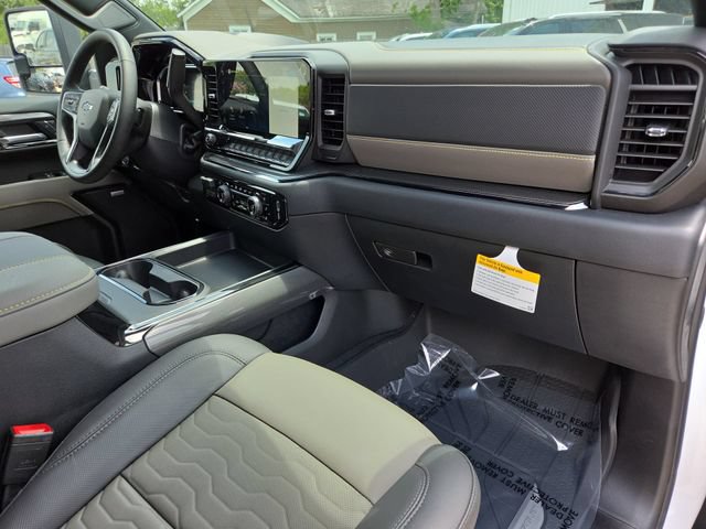 2026 Chevrolet Silverado 2500 HD ZR2 - Photo 30