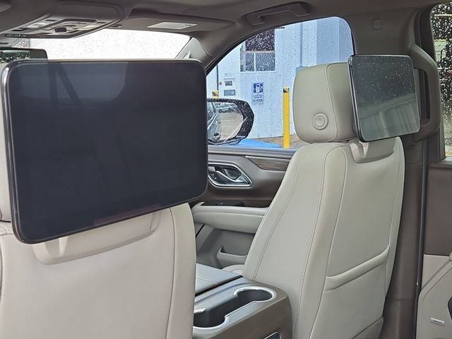 2021 Chevrolet Suburban Z71 - Photo 48