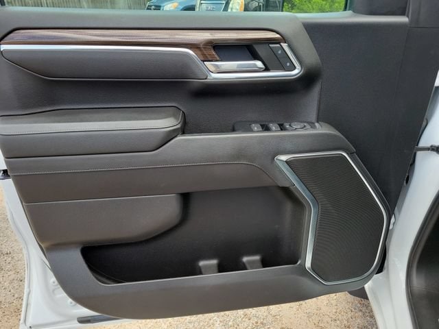 2023 Chevrolet Silverado 1500 LT - Photo 23