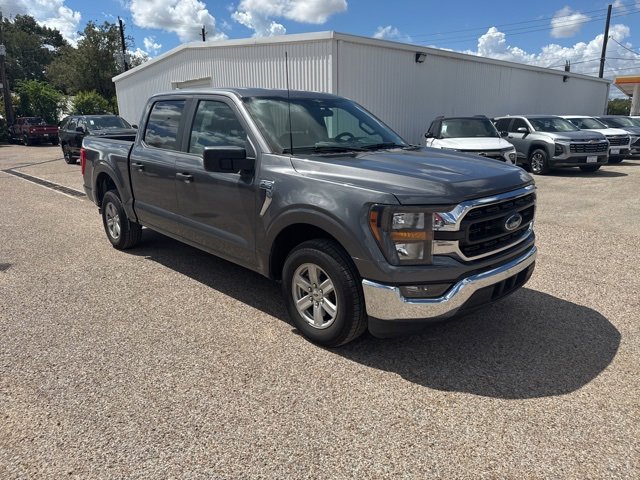 2023 Ford F-150 XLT photo 3