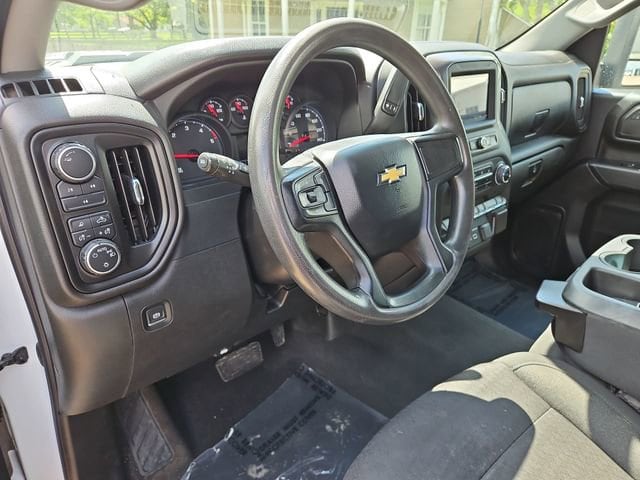 2024 Chevrolet Silverado 2500HD Custom - Photo 11