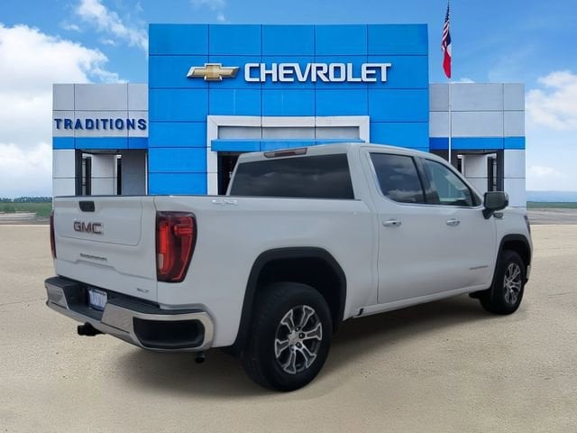 2025 GMC Sierra 1500 SLT - Photo 9
