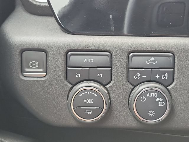 2023 Chevrolet Silverado 1500 LT - Photo 19