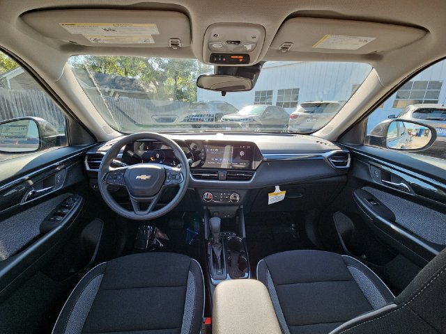2026 Chevrolet Trailblazer LS - Photo 11