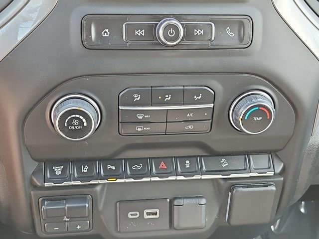 2024 Chevrolet Silverado 2500HD Custom - Photo 47