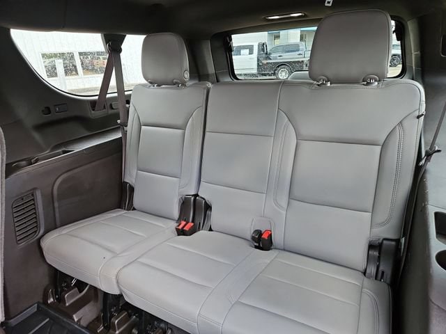 2021 Chevrolet Suburban Z71 - Photo 45