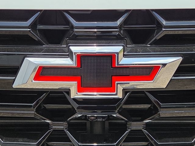 2026 Chevrolet Silverado 2500 HD ZR2 - Photo 32