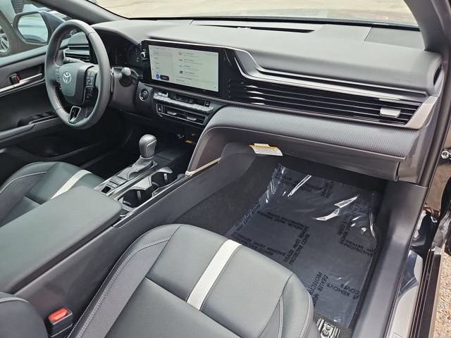 2025 Toyota Camry SE - Photo 29