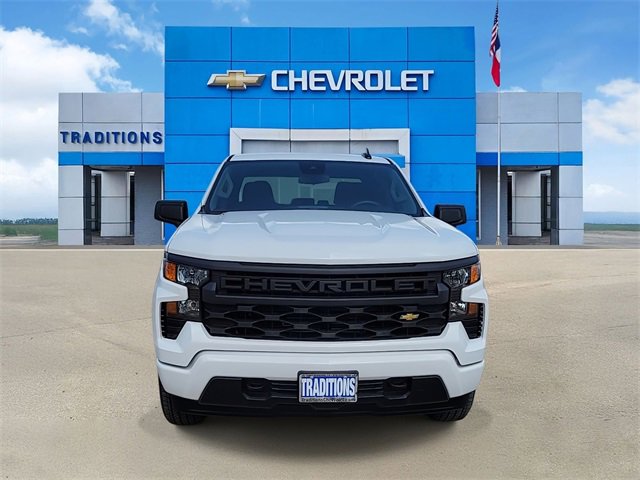 2026 Chevrolet Silverado 1500 Custom photo 2