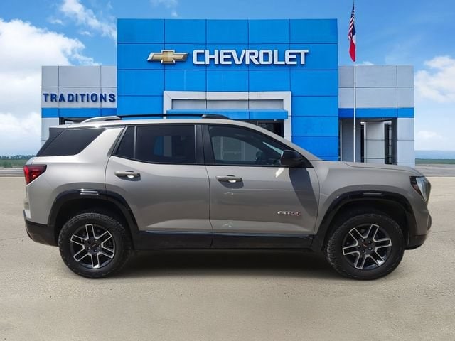 2026 GMC Terrain AT4 - Photo 10