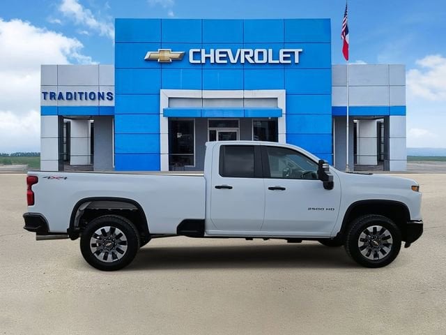 2026 Chevrolet Silverado 2500 HD Custom - Photo 10