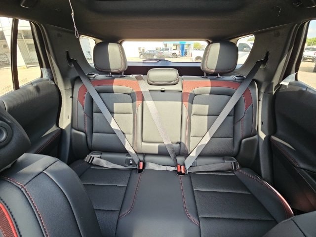 2027 Chevrolet Equinox RS - Photo 14