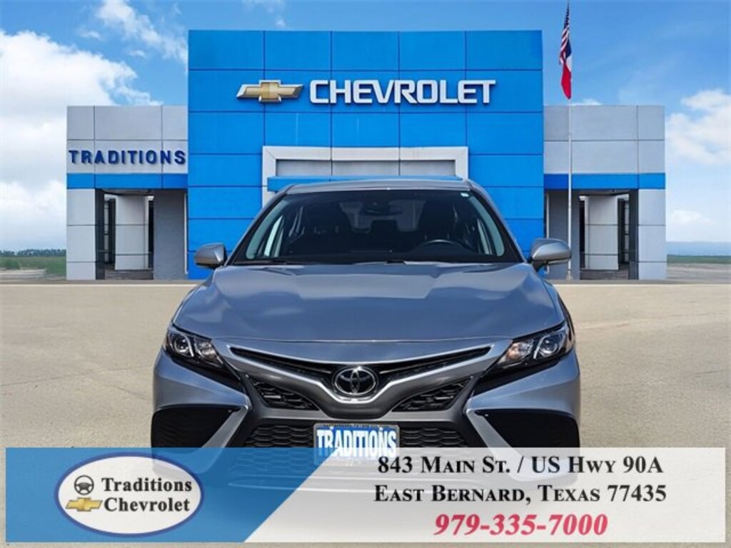 Used 2024 Toyota Camry SE Sedan