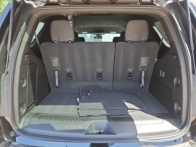 2025 Chevrolet Tahoe LS - Photo 26