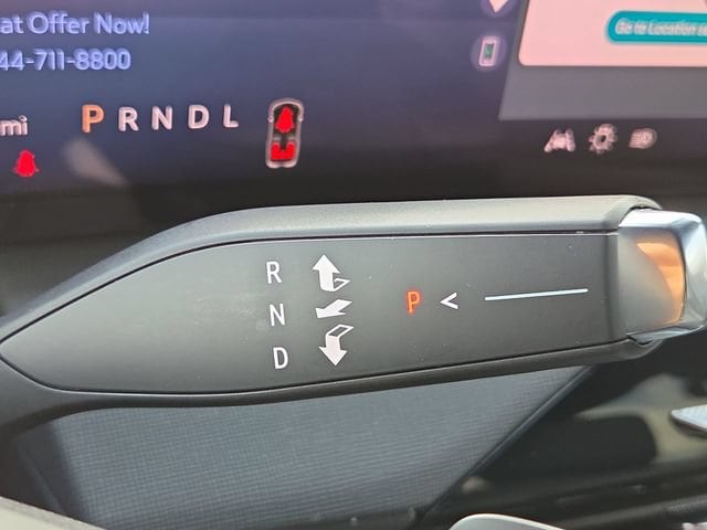 2025 Buick Enclave Preferred - Photo 17