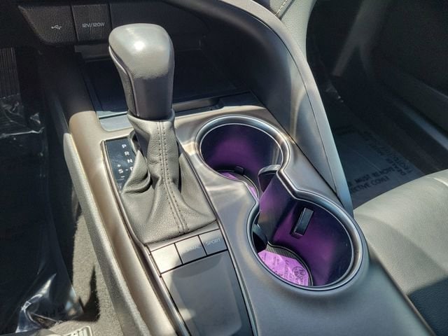 2024 Toyota Camry SE - Photo 16