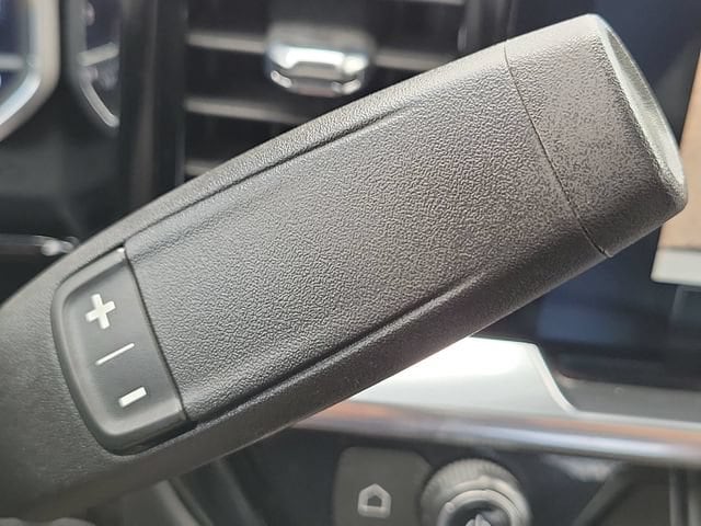 2023 Chevrolet Silverado 1500 LT - Photo 17