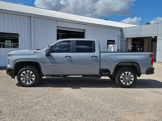 2025 Chevrolet Silverado 2500HD Custom - Photo 42