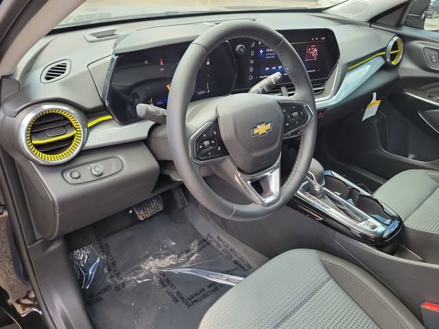 2026 Chevrolet Trax LT - Photo 11