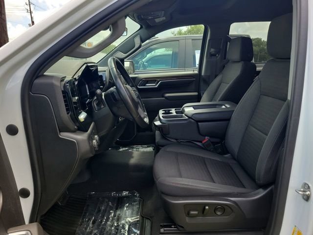 2023 Chevrolet Silverado 1500 LT - Photo 20