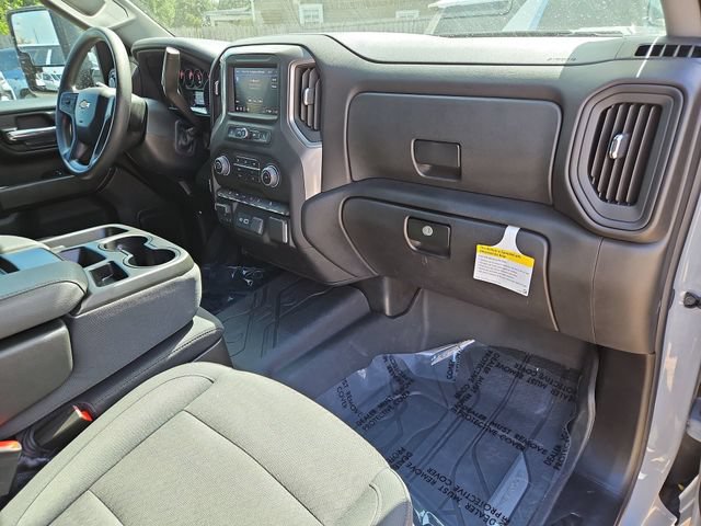 2025 Chevrolet Silverado 2500HD Custom - Photo 29