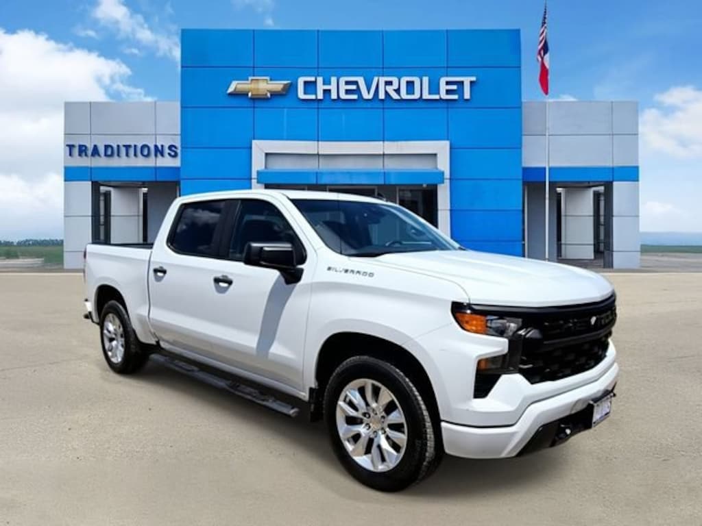 Used 2024 Chevrolet Silverado 1500 Custom Truck