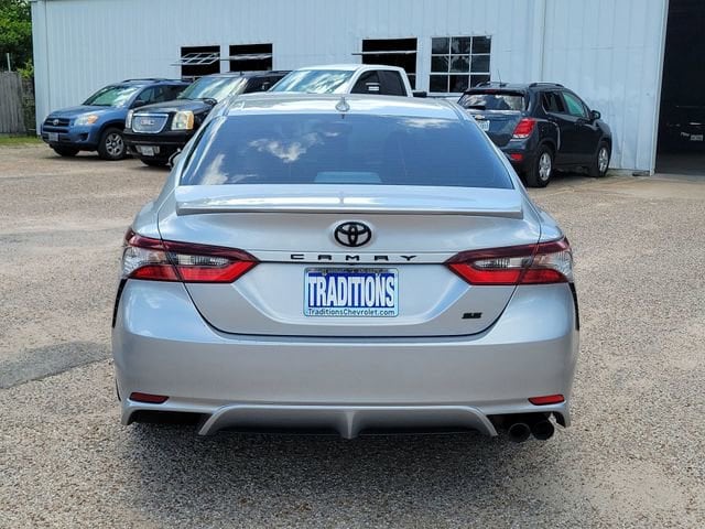 2024 Toyota Camry SE - Photo 38